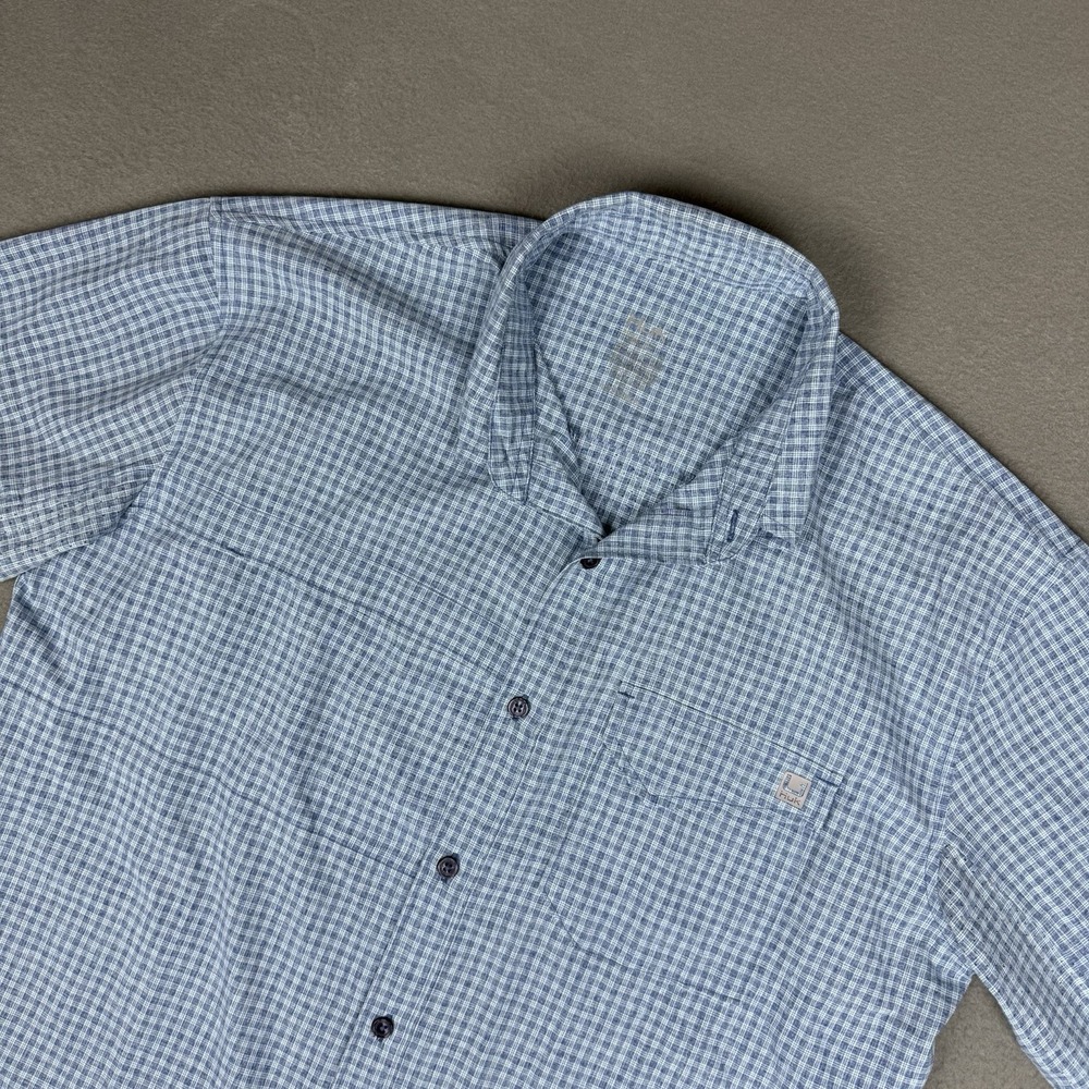 Huk Mens Short Sleeve Performance Fishing Shirt Size Large Blue Vented Plaid